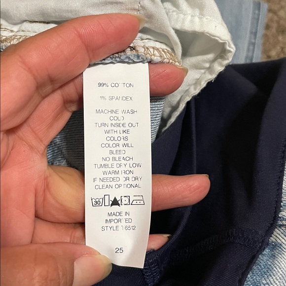 Pinkblush Relaxed Straight Raw Hem Light Blue Women's Maternity  Jeans - Picture 8 of 8